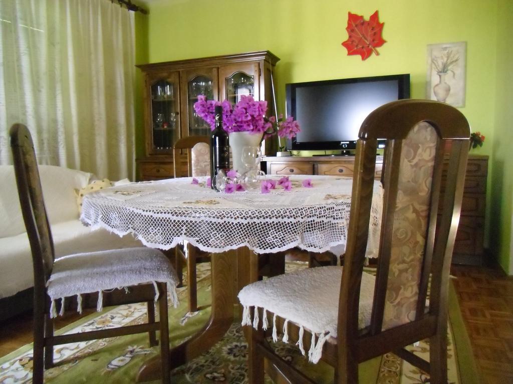 Apartment Dragovic Ulcinj Room photo